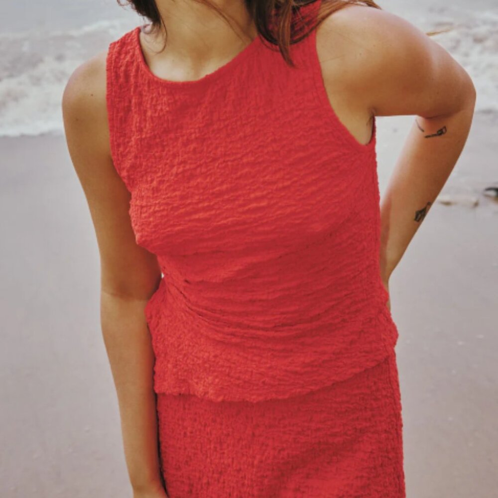 Erin Tank Lisa Says Gah - red pepper - crinkle fabric XL - Picture 2 of 7